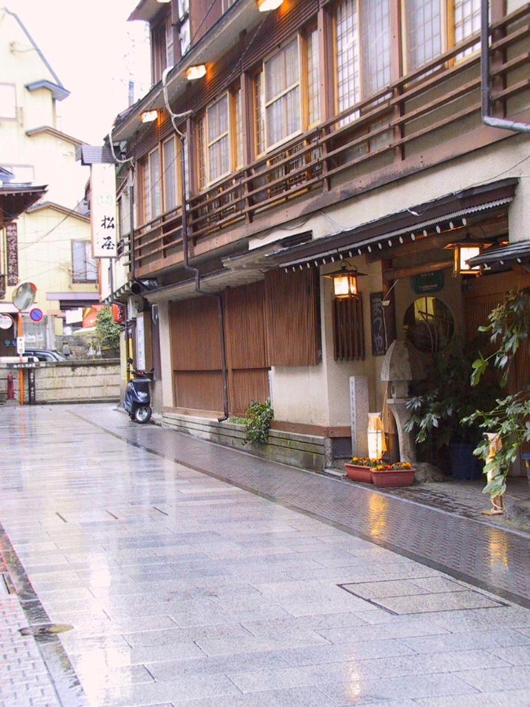 เซ็นชินกัง มัทสึยะ Hotel ยามาโนะอุจิ ภายนอก รูปภาพ
